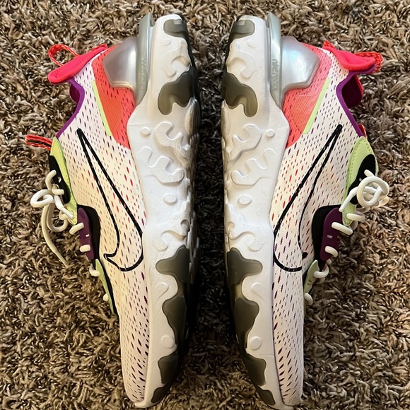 Nike React Vision - Size 11.5 - White, Barely Volt Pink - Picture 5 of 5